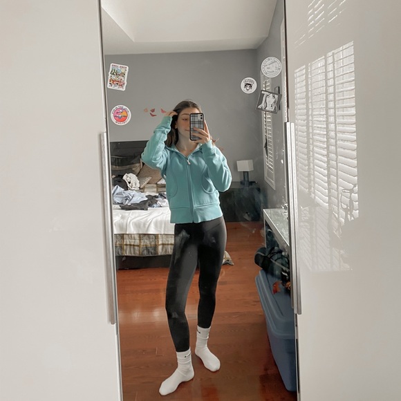 Lululemon zip up - Picture 2 of 3